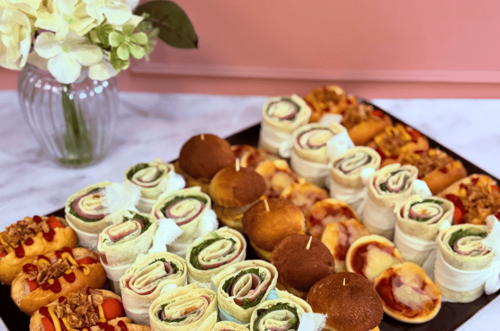 traiteur à domicile hallal végétarien ardennes belgique luxembourg foodtruck patisserie wedding cake number cakes gateau anniversaire gateau mariage