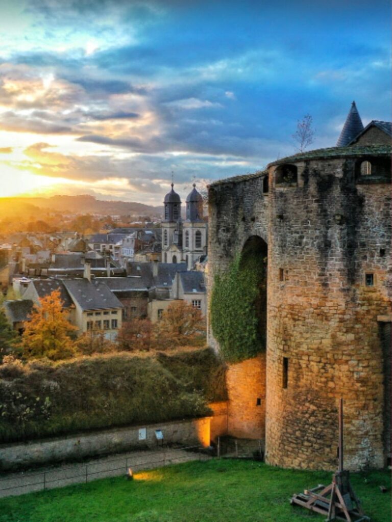restaurant brunch à sedan situé en face du chateau de sedan